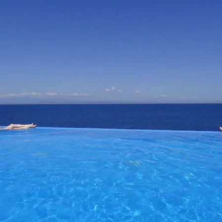 Calma Villa